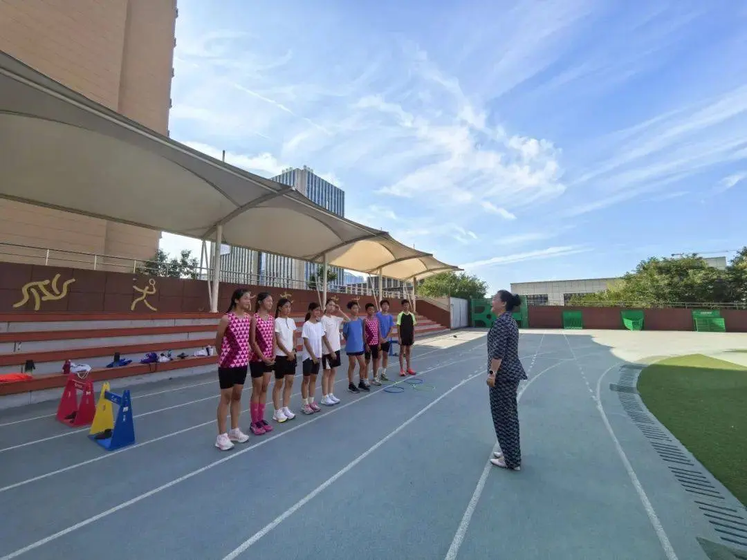 为陕西田径, 米一等奖 为陕西田径, 米一等奖