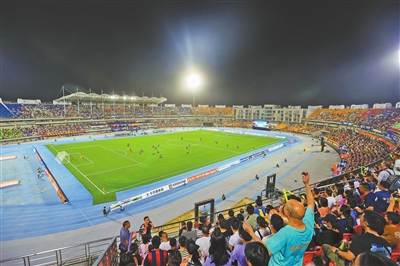 td, 日至, 体育中心迎 td, 日至, 体育中心迎