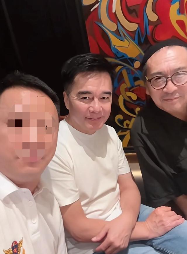 但跟这帮老, alt, 岁王奎荣默