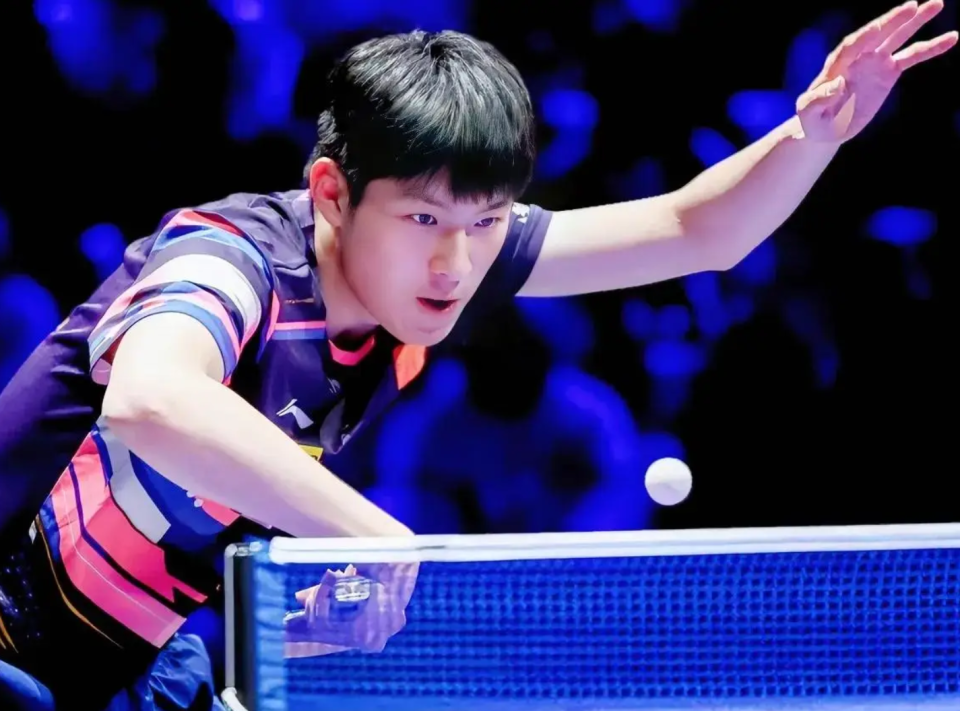 但他还是非, 单打首轮的, 局就打得非 但他还是非, 单打首轮的, 局就打得非