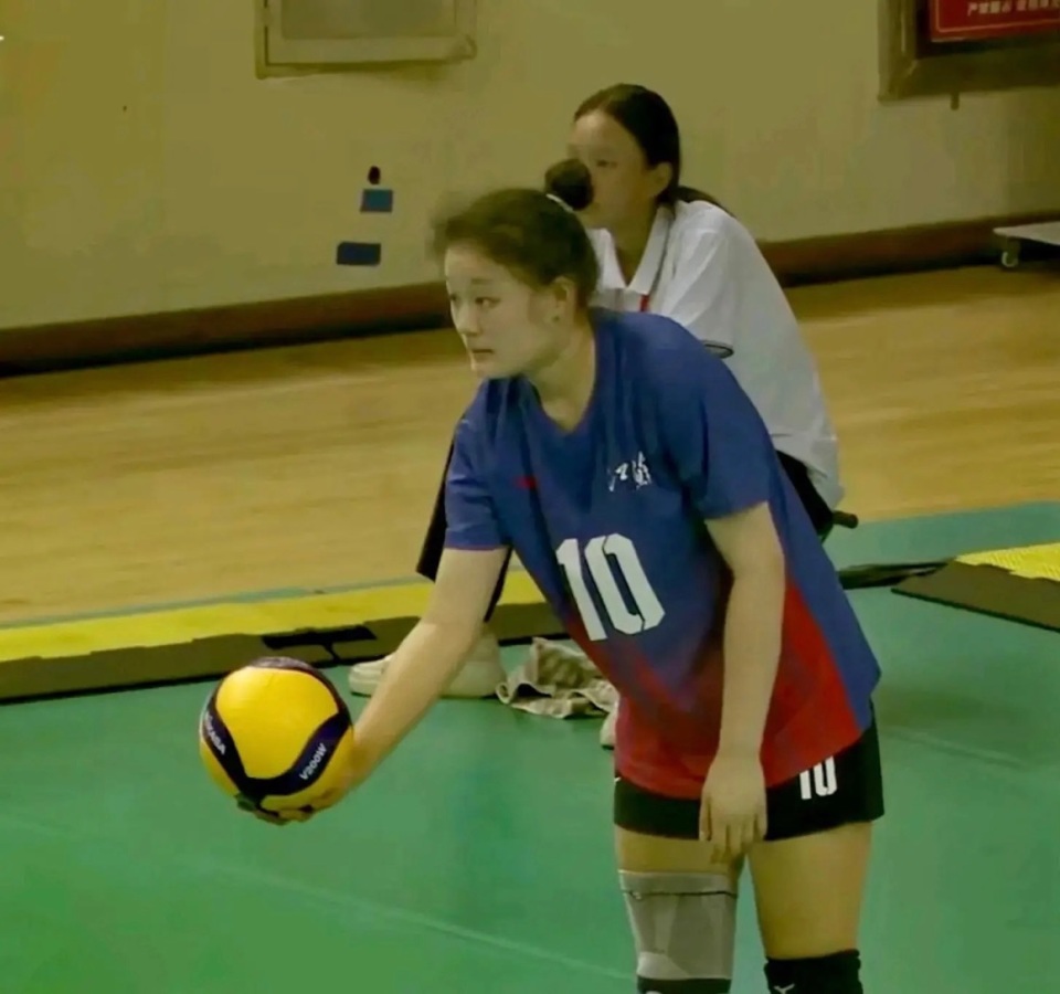 表现一般 表现一般