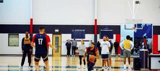 而且在现场, 负的战绩 而且在现场, 负的战绩