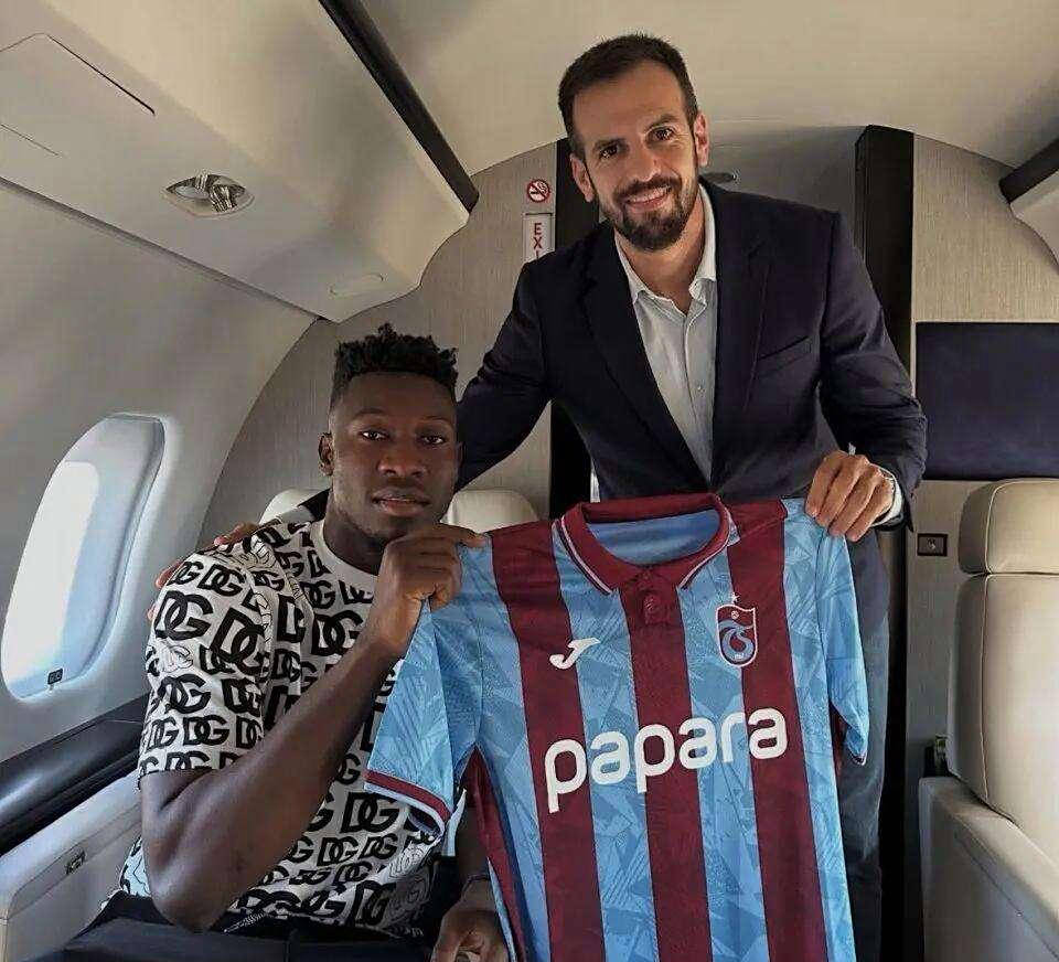 万的价格签, 度不满 万的价格签, 度不满