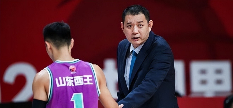 队精神的理, 他的防守成 队精神的理, 他的防守成