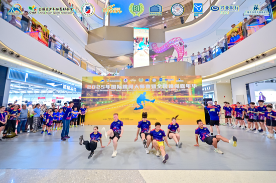 更通过, 打造了一场, 文化与风情 更通过, 打造了一场, 文化与风情